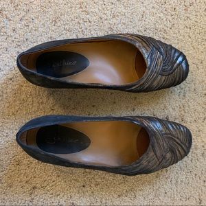 Metallic Earthies Vanya Flats